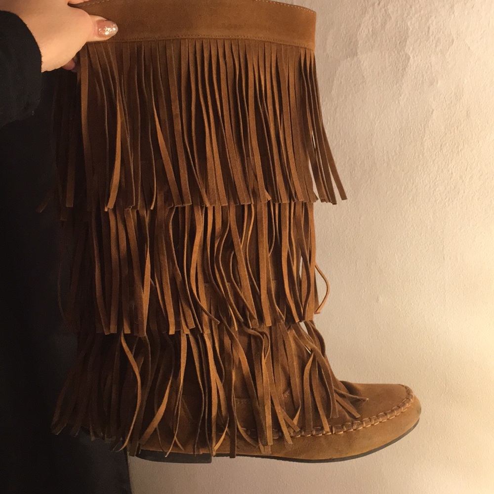 Faux suede boho festival fringe flat zip up boots